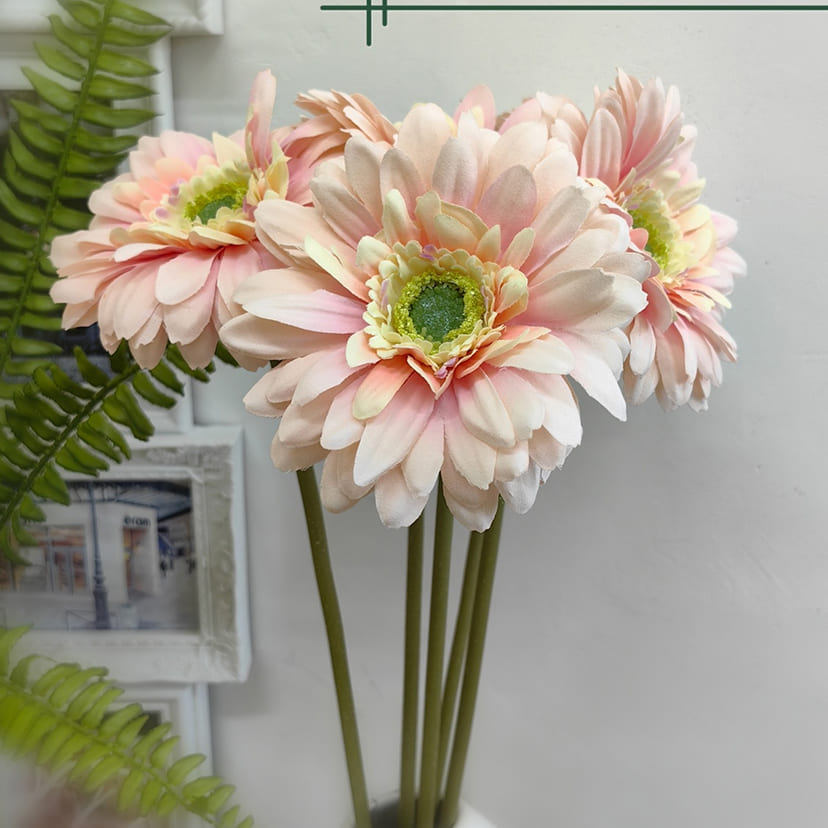 Искусственные цветы в Оренбурге | Цветок искусственный «Гербера», молочно-розовая, одиночный